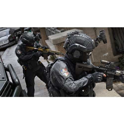 Call of Duty: Modern Warfare 4 Vault Edition (Pre-Purchase/Launch Day)